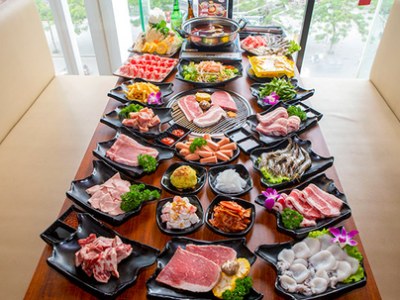 Quán ăn Nhật Bản Yaki Nabesu chuyên sushi và lẩu nướng