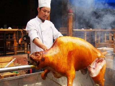 Top 5 đơn vị bán bê quay giá rẻ tại Hà Nội 3